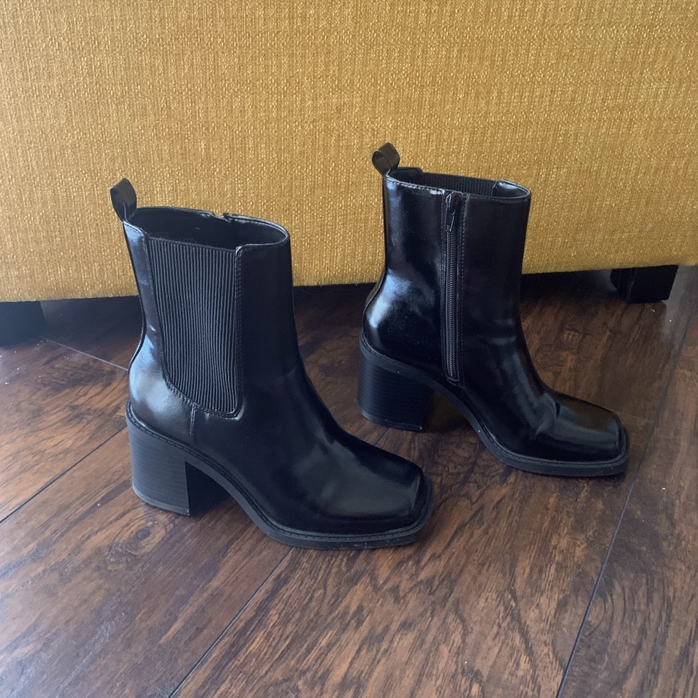 INC International Concepts Black Ankle Boots (Size 5)